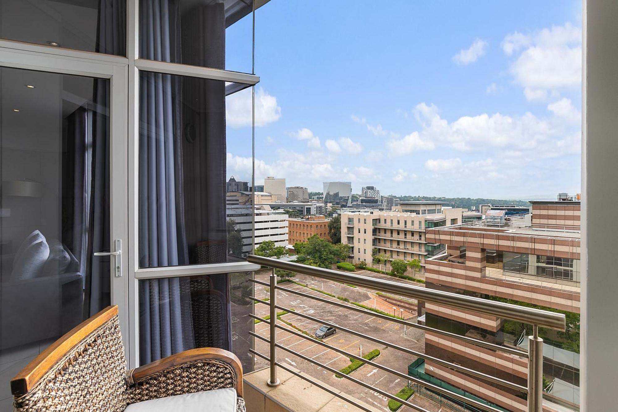 Hydro Park Residences In Sandton With Generator Johannesburg Eksteriør billede