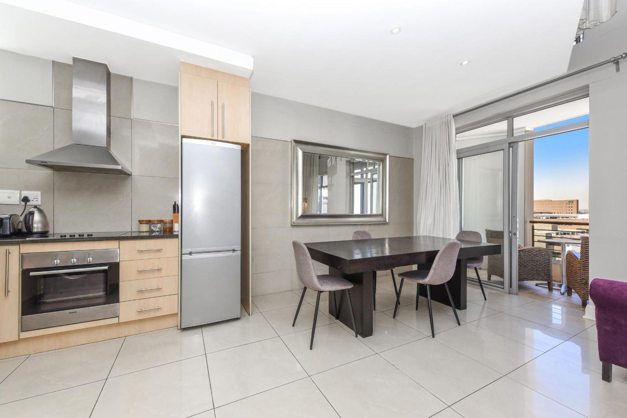 Hydro Park Residences In Sandton With Generator Johannesburg Eksteriør billede